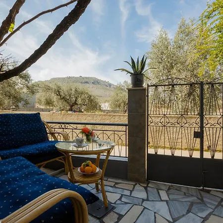 Cozy Archangelos Apartments With Private Parking Exterior photo