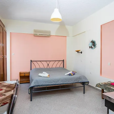 Cozy Archangelos Apartments With Private Parking Exterior photo