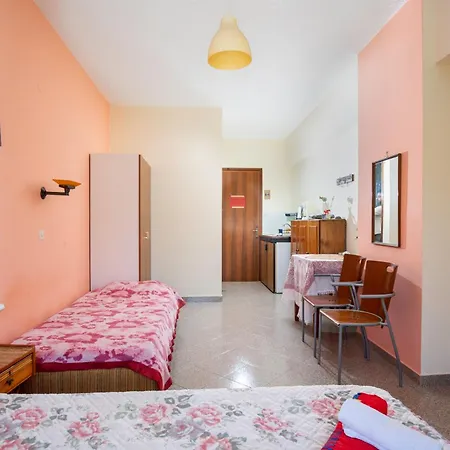 Cozy Archangelos Apartments With Private Parking Exterior photo