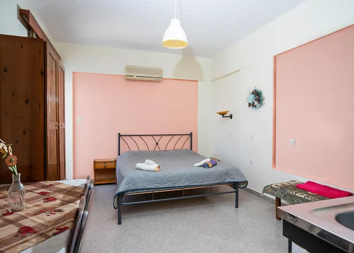 Cozy Archangelos Apartments With Private Parking