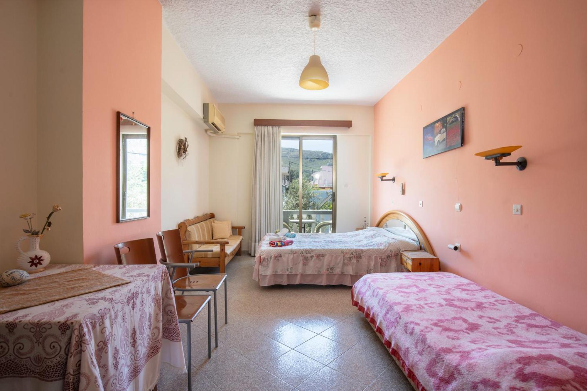 Cozy Archangelos With Private Parking 公寓 *