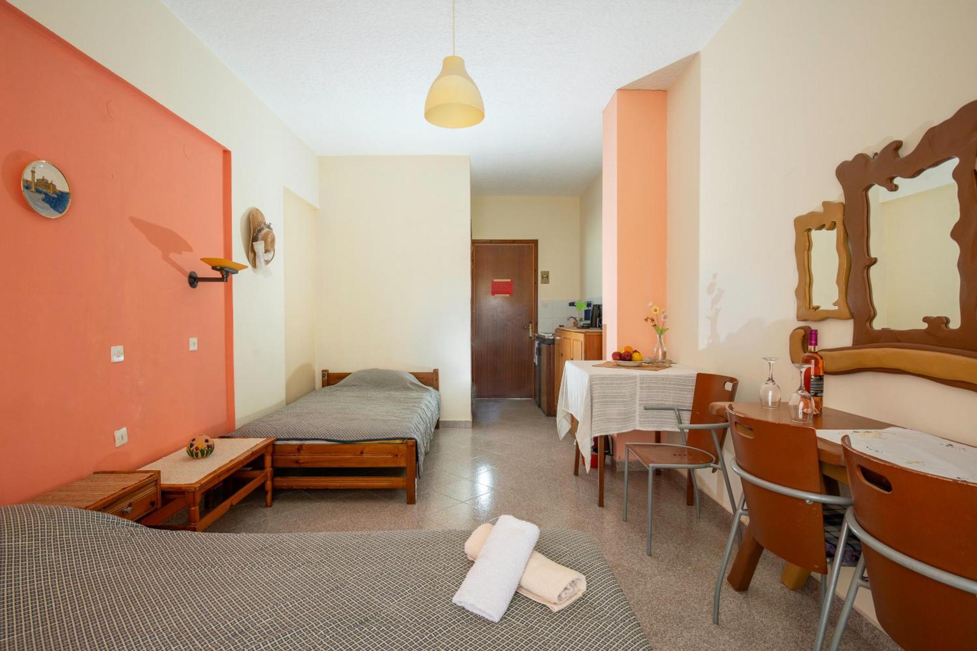 Cozy Archangelos With Private Parking Apartment