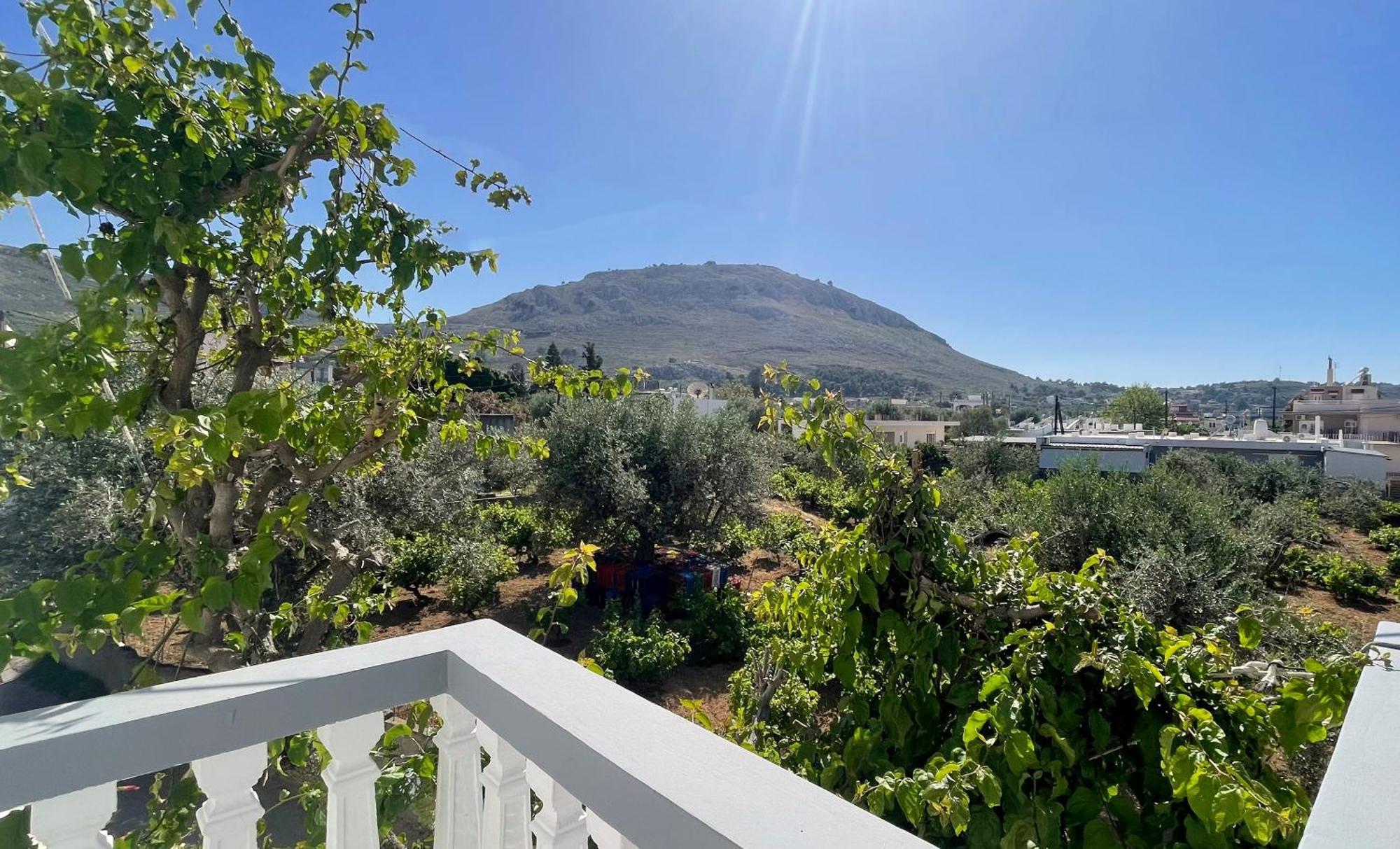 Cozy Archangelos With Private Parking Apartment